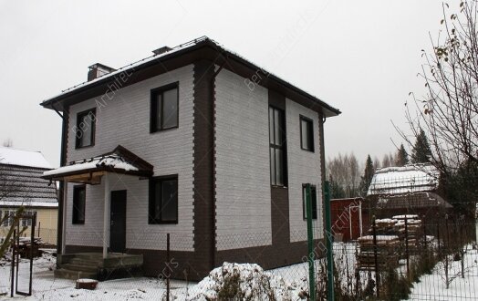 Двухэтажный коттедж в деревне Дорожники, Ступински..